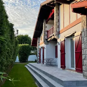 Bed & Breakfast L'etape Basque